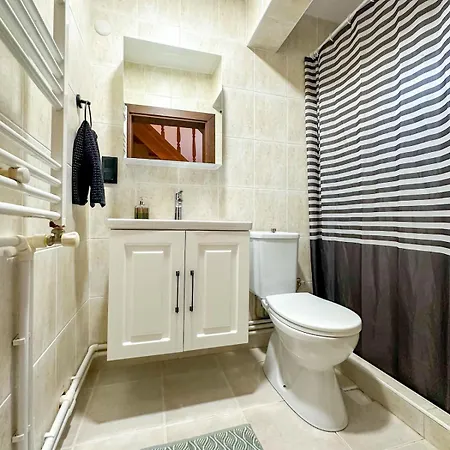 Cozy 4br With View And Comfort Galore Villa Sapanca